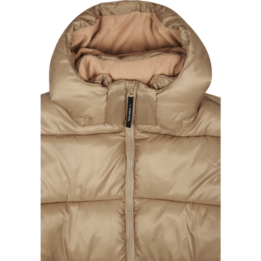 Studio Total Recycled Puffer Jacket