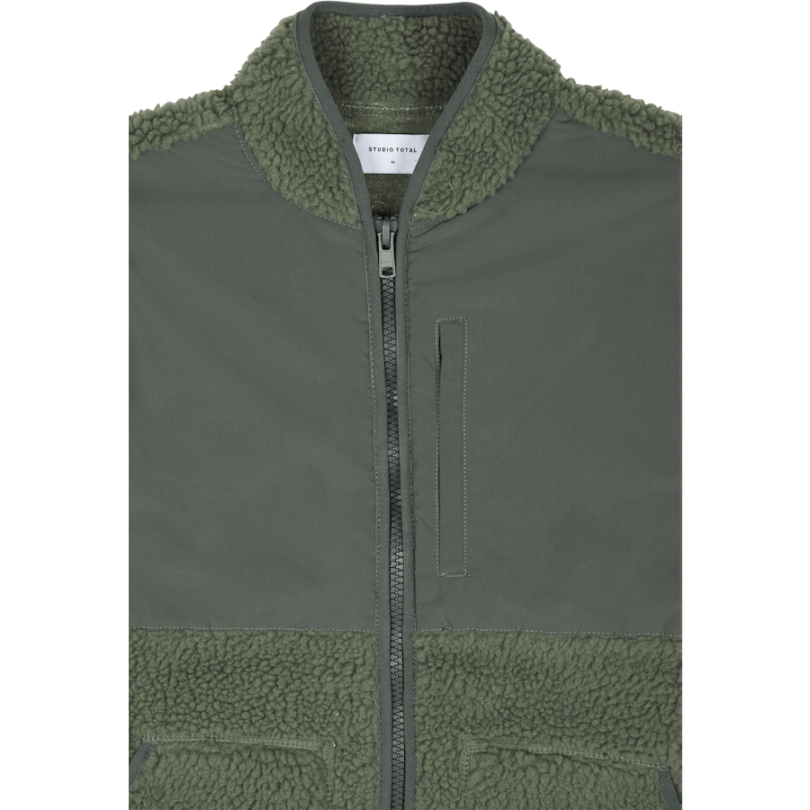 Studio Total Recycled Pile Jacket Forest